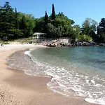 With A Swimming Pool Lovran, Opatija - 14196 아파트