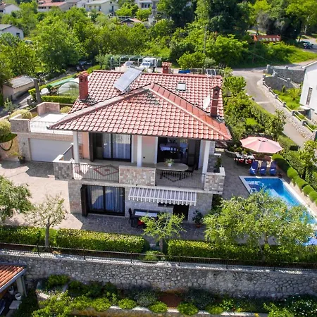 With A Swimming Pool Lovran, Opatija - 14196 Apartment *